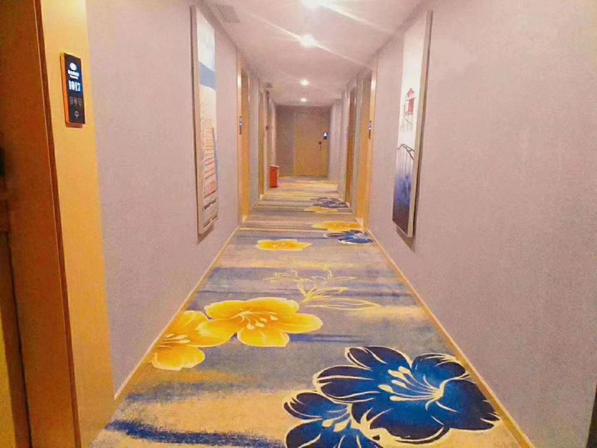 Vienna Hotel Zhongshan Xiaolan Exteriör bild
